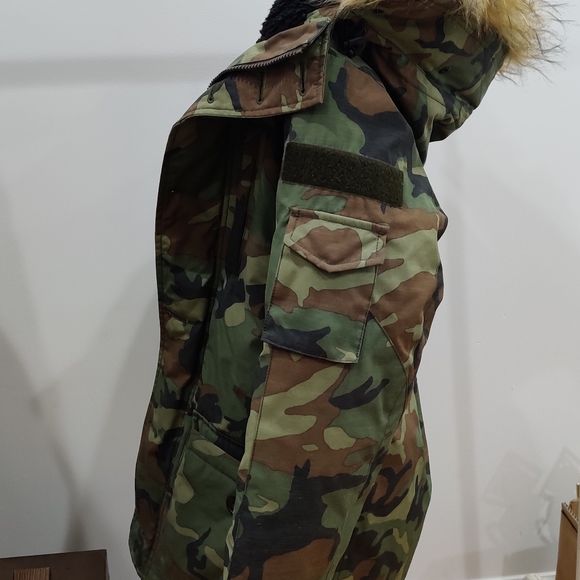 XSmall J.Crew Green Camo Parka - Picture 8 of 9